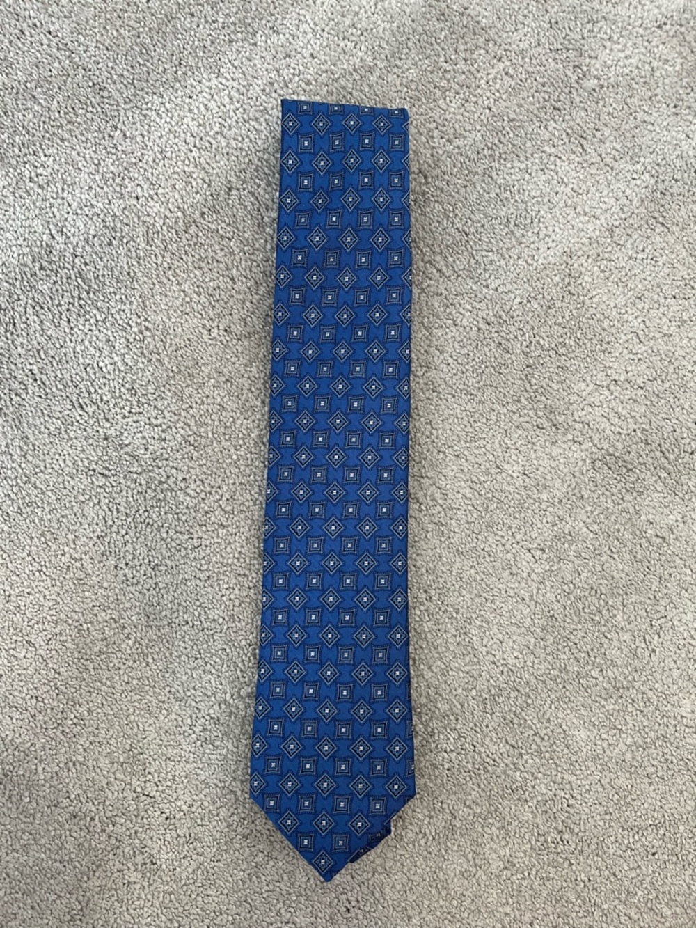 RoundTree & Yorke Extra Long Neck Tie